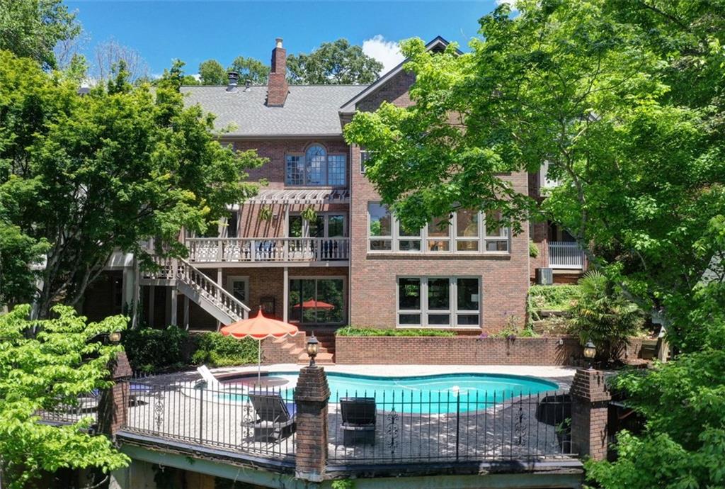 500 TAM OSHANTER Drive SE