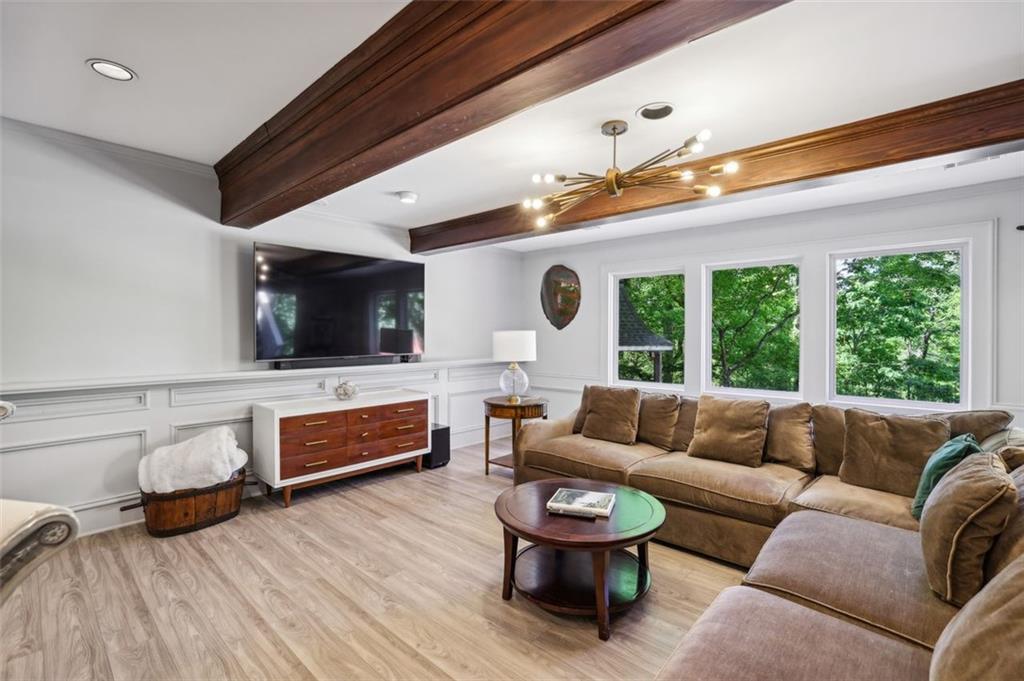 500 TAM OSHANTER Drive SE