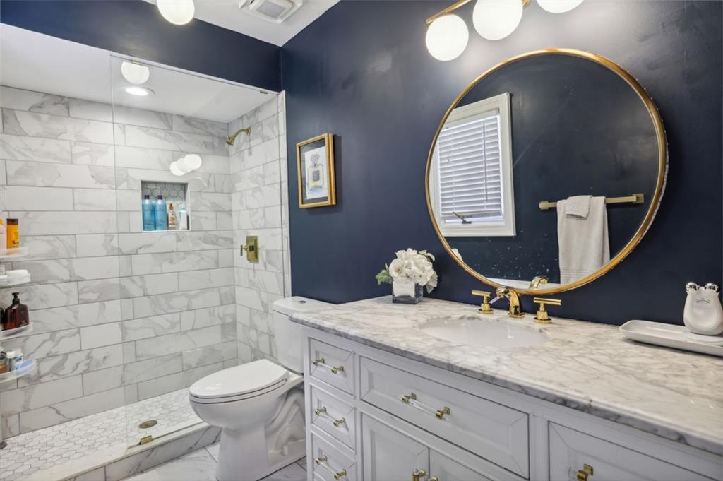 500 TAM OSHANTER Drive SE