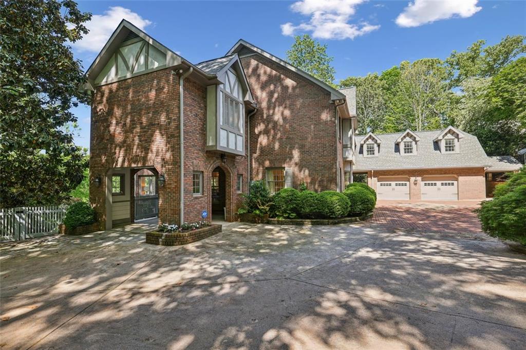 500 TAM OSHANTER Drive SE