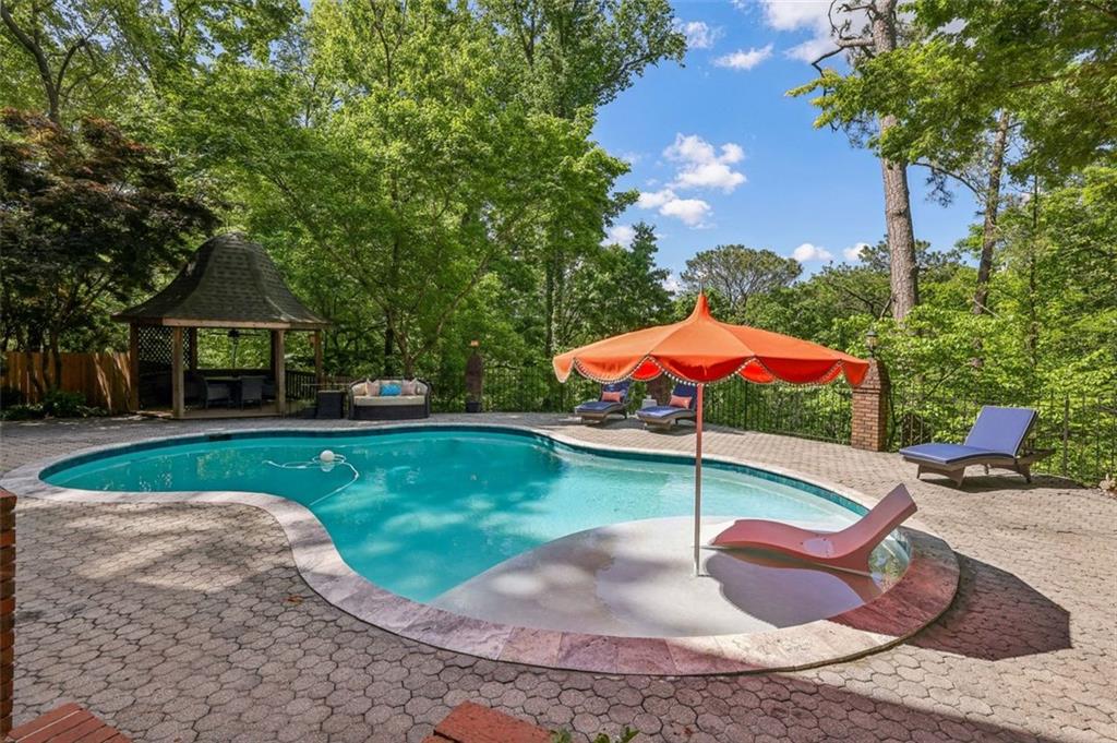 500 TAM OSHANTER Drive SE