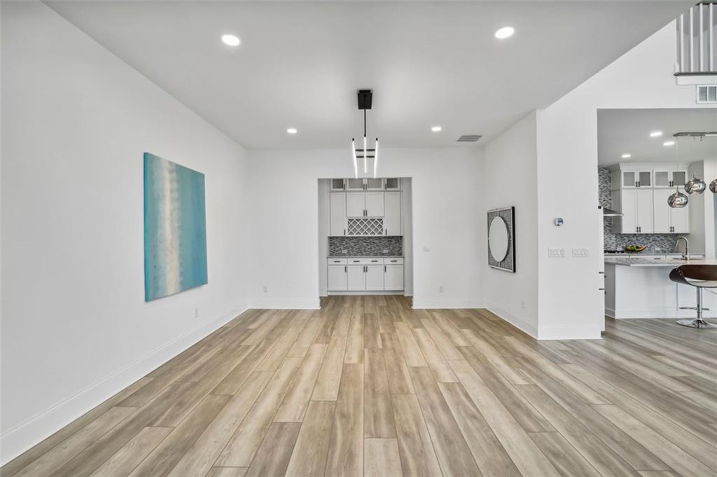 7610 POPPY MILL Lane