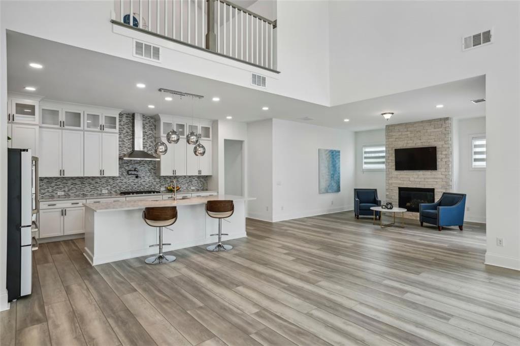 7610 POPPY MILL Lane