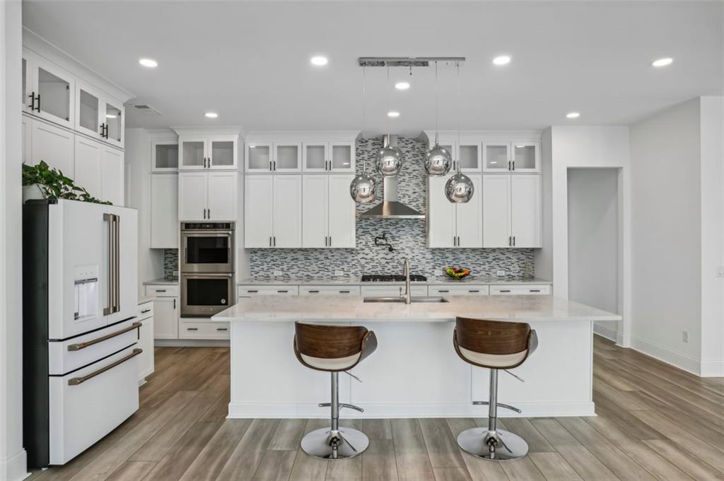 7610 POPPY MILL Lane