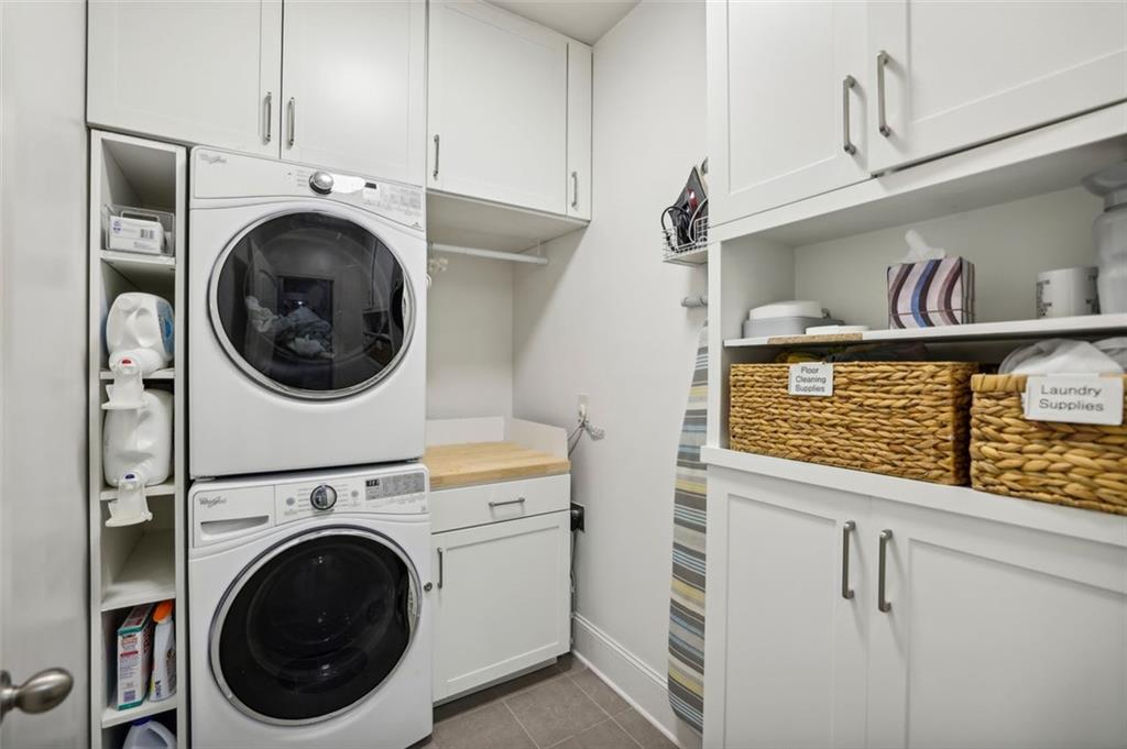 5435 SCENIC VALLEY Drive