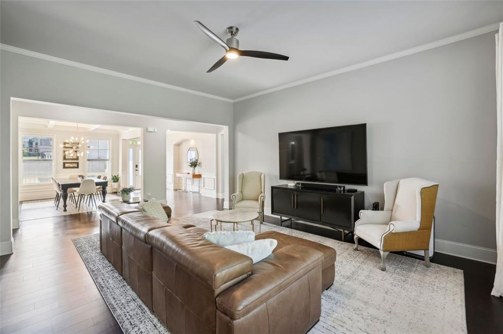 5435 SCENIC VALLEY Drive