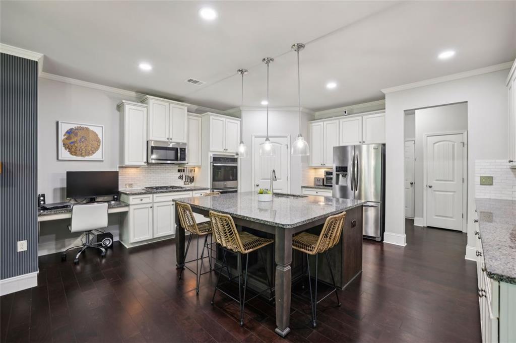 5435 SCENIC VALLEY Drive