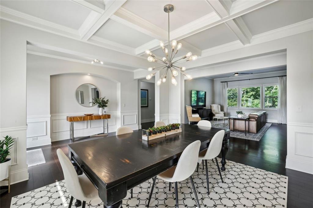 5435 SCENIC VALLEY Drive