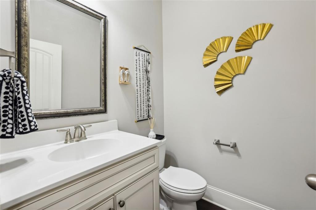 5435 SCENIC VALLEY Drive