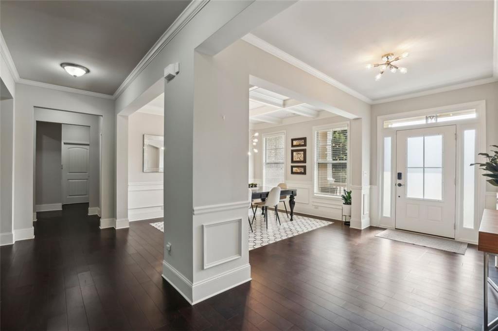 5435 SCENIC VALLEY Drive