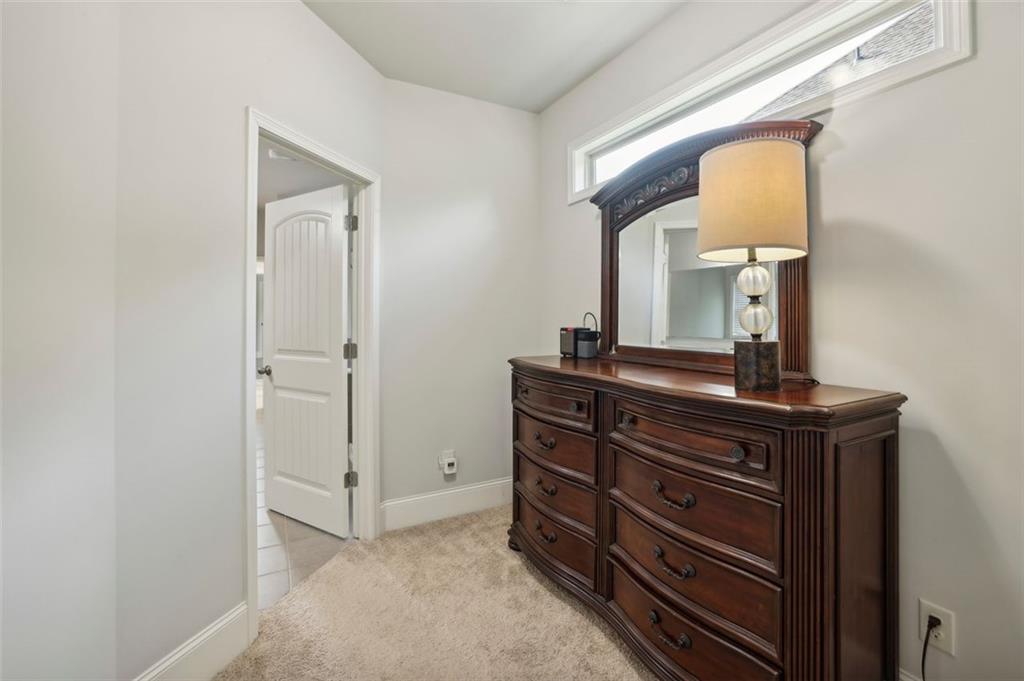 5435 SCENIC VALLEY Drive