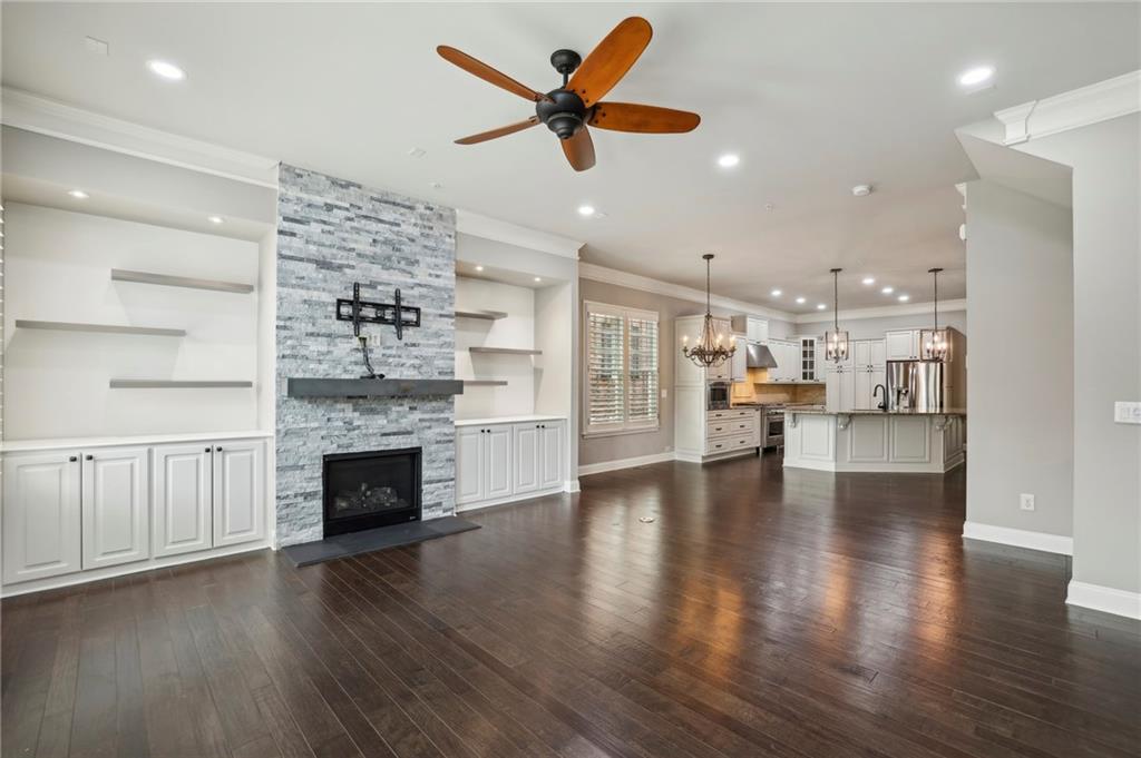 415 Rose Garden Lane