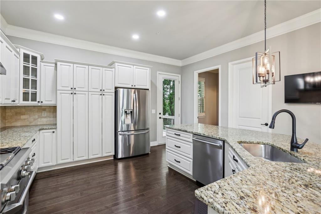 415 Rose Garden Lane