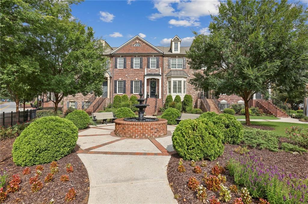 415 Rose Garden Lane