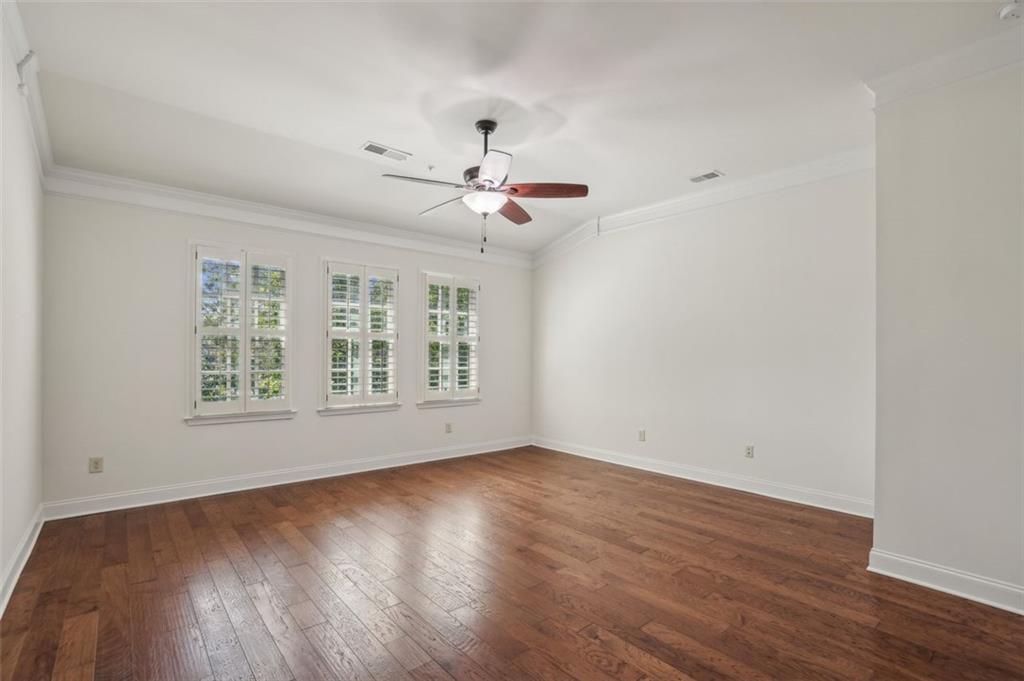 465 ROSE GARDEN Lane