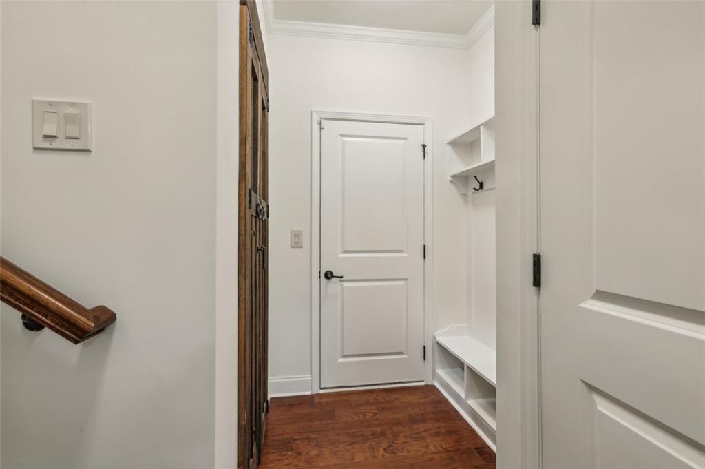 465 ROSE GARDEN Lane