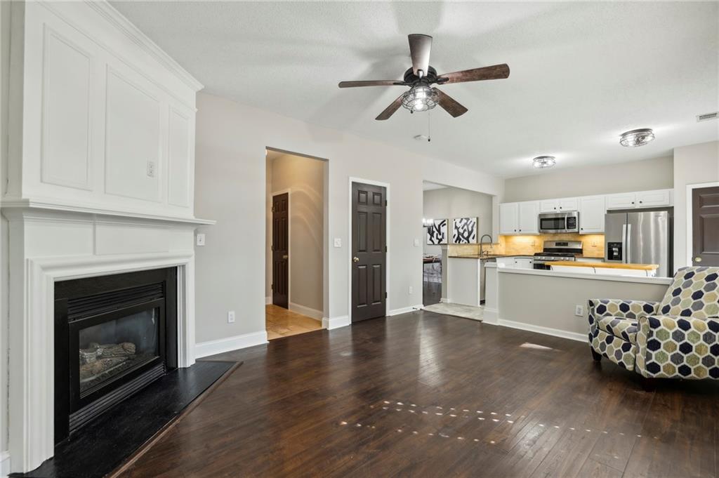 7008 Richland Court SW