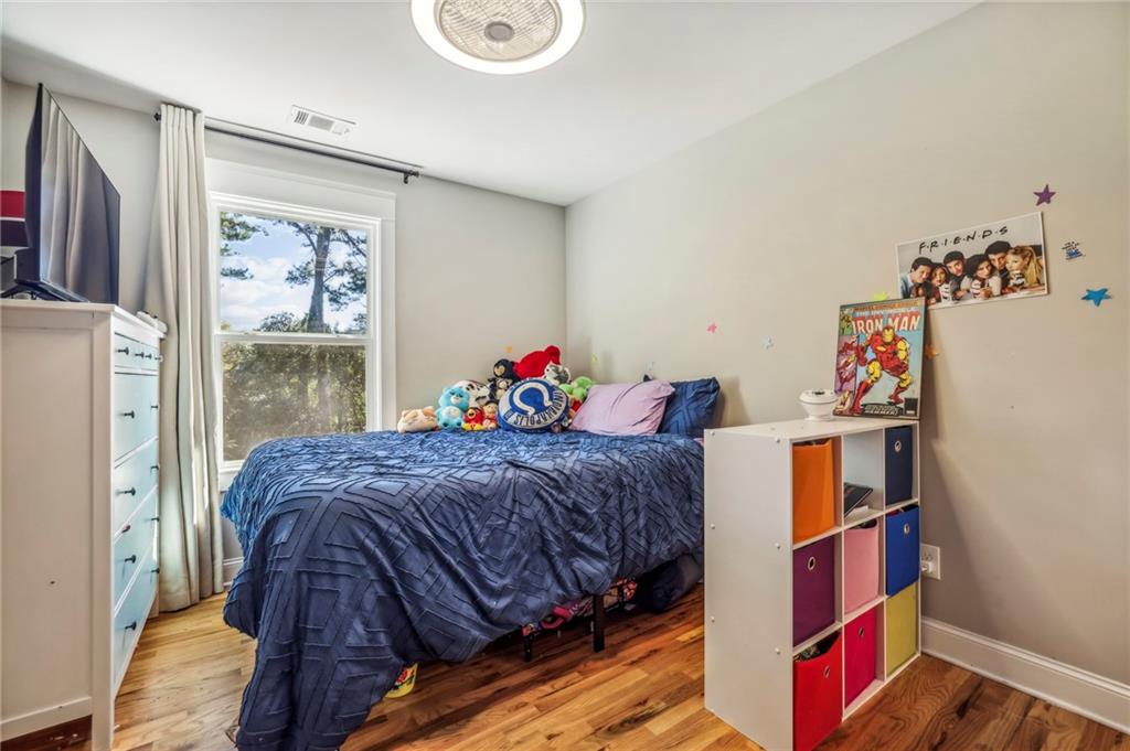 2122 Cavanaugh Avenue SE