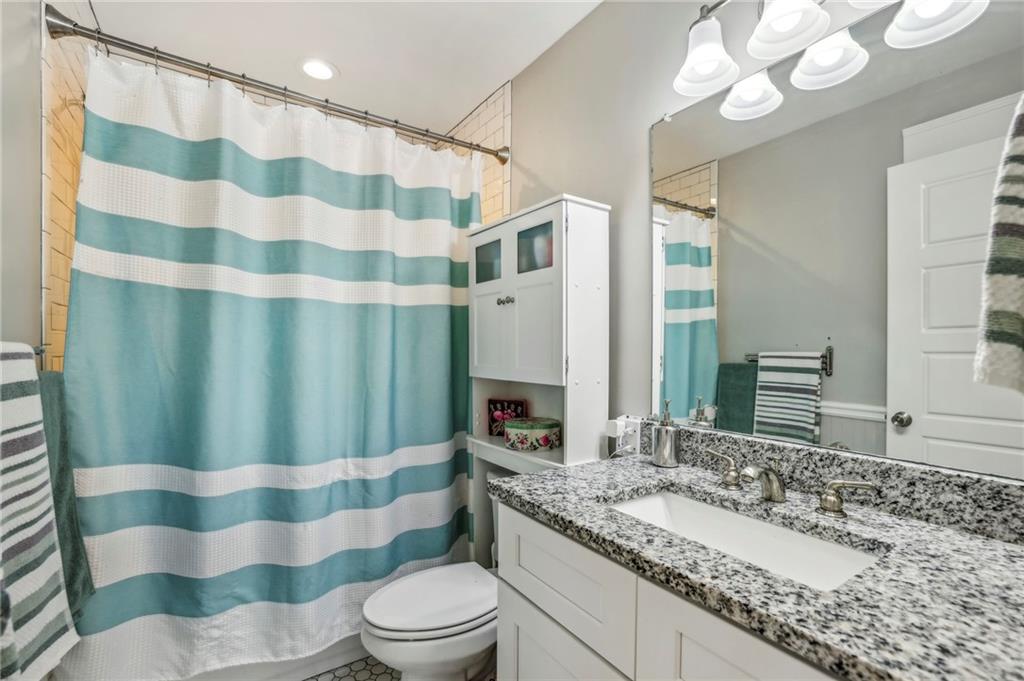 2122 Cavanaugh Avenue SE