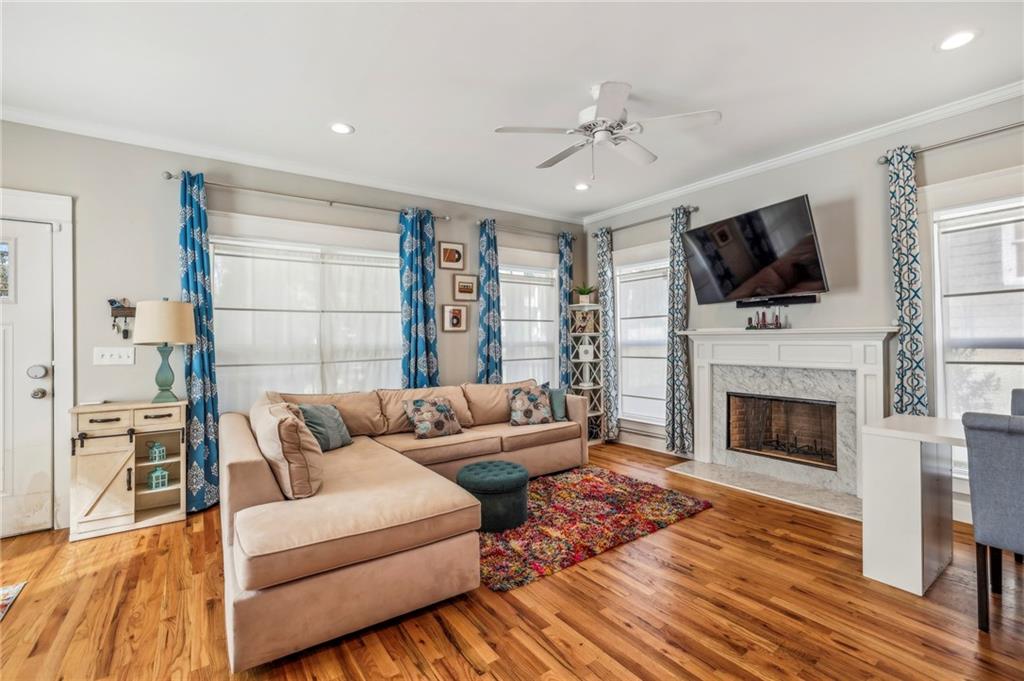 2122 Cavanaugh Avenue SE