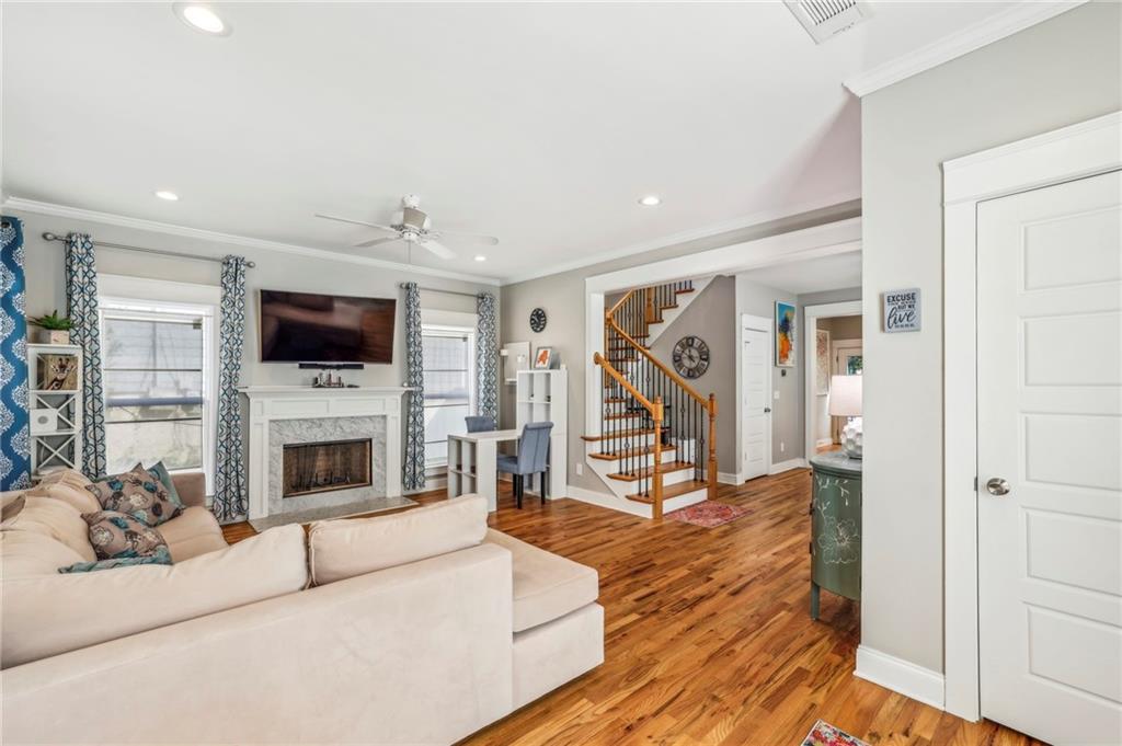 2122 Cavanaugh Avenue SE