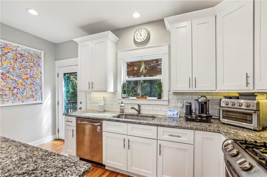 2122 Cavanaugh Avenue SE