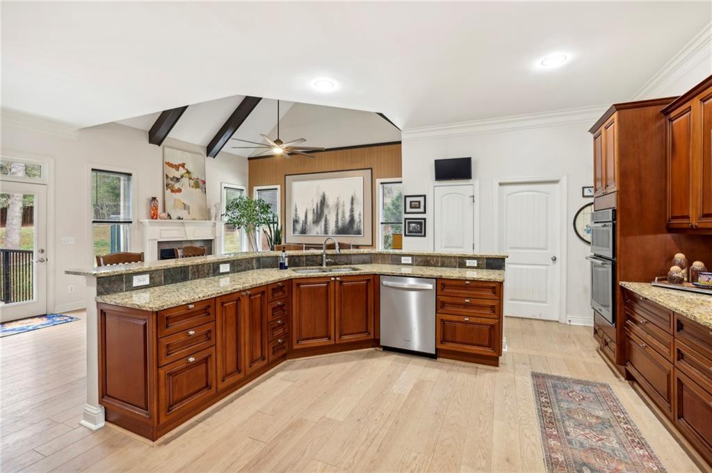 7620 Pleasant Hollow Lane