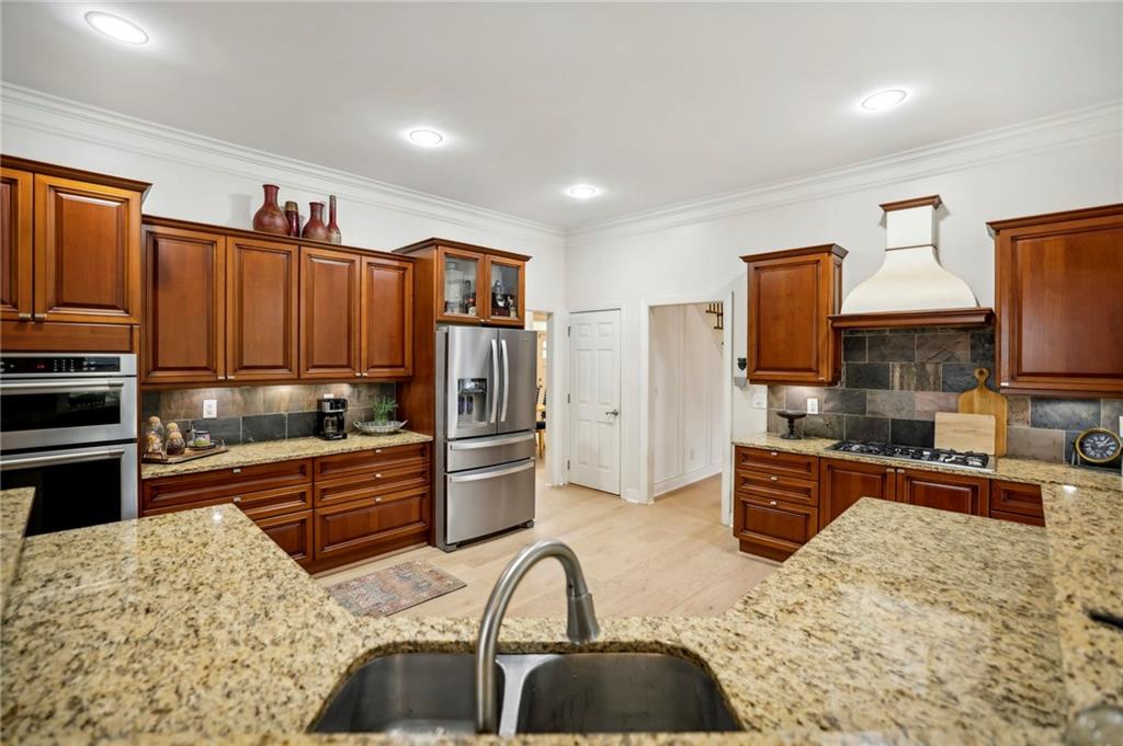 7620 Pleasant Hollow Lane