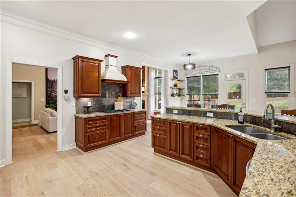 7620 Pleasant Hollow Lane