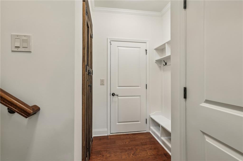 465 ROSE GARDEN Lane