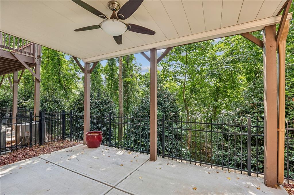 465 ROSE GARDEN Lane