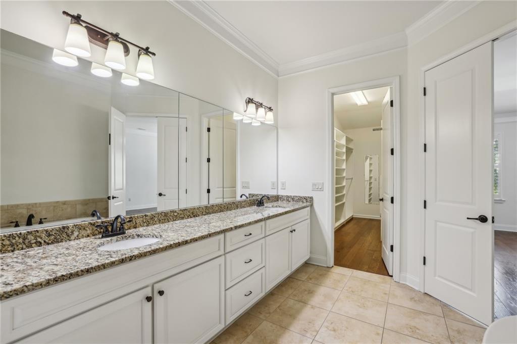 465 ROSE GARDEN Lane