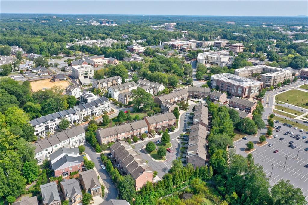 465 ROSE GARDEN Lane