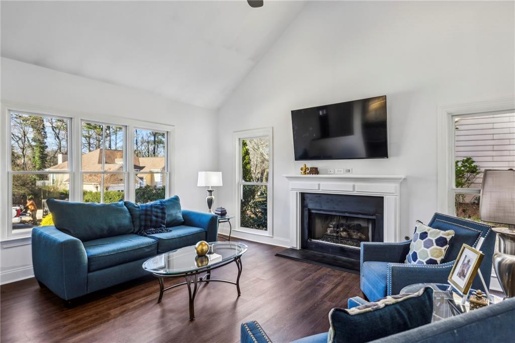 125 River Terrace Court