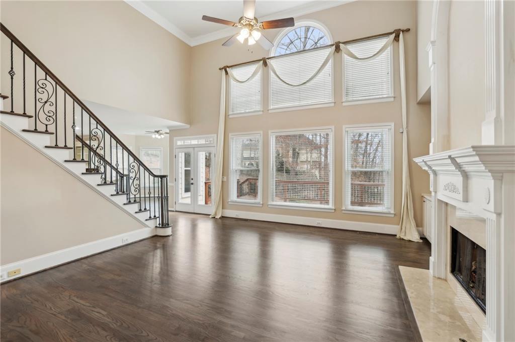 320 Old Sandhurst Station