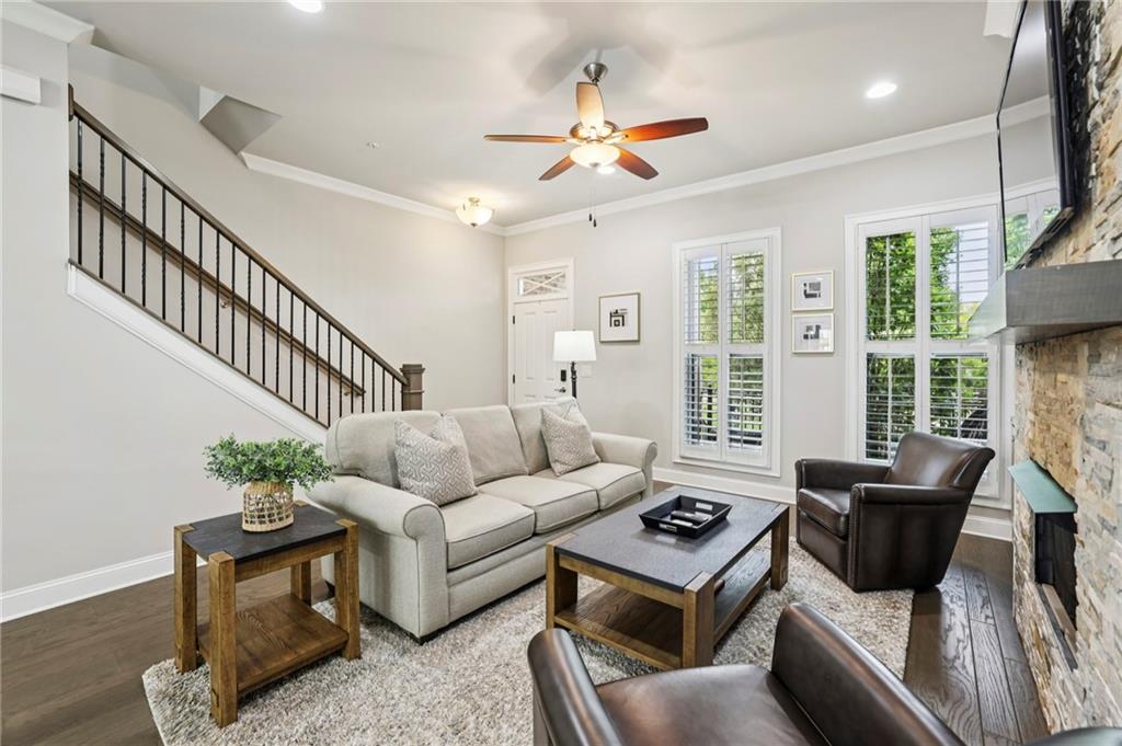 355 Cricket Lane