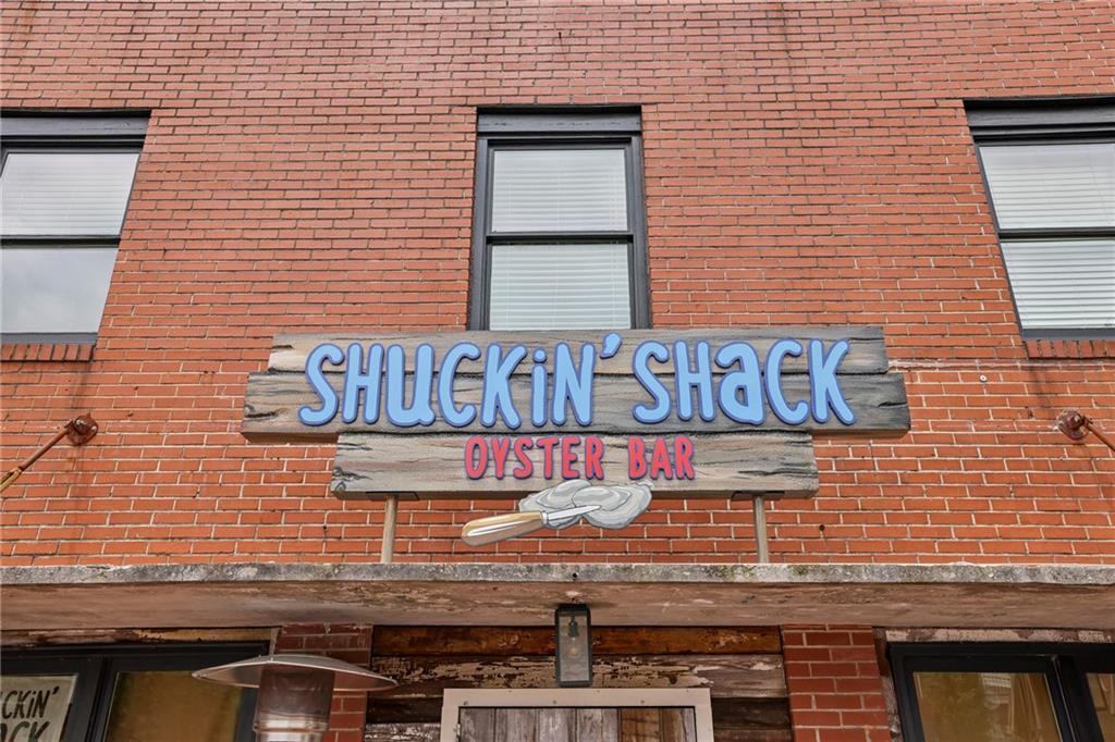 105 Cumming Street