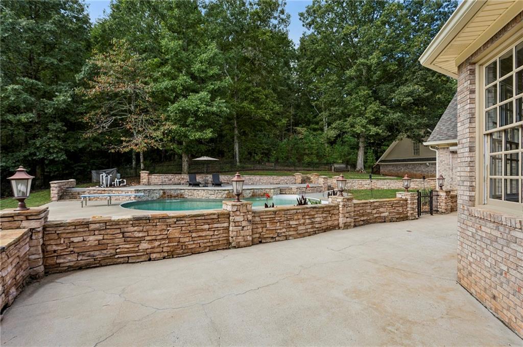 2115 Euharlee Road