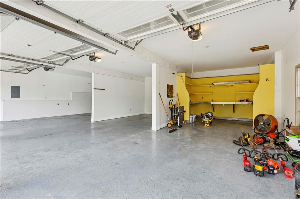 2115 Euharlee Road