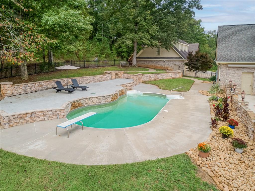 2115 Euharlee Road