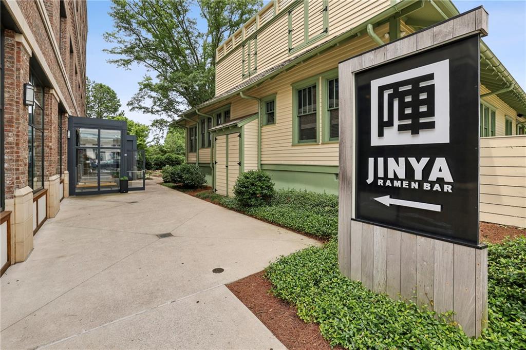 432 Burton Drive Unit 301