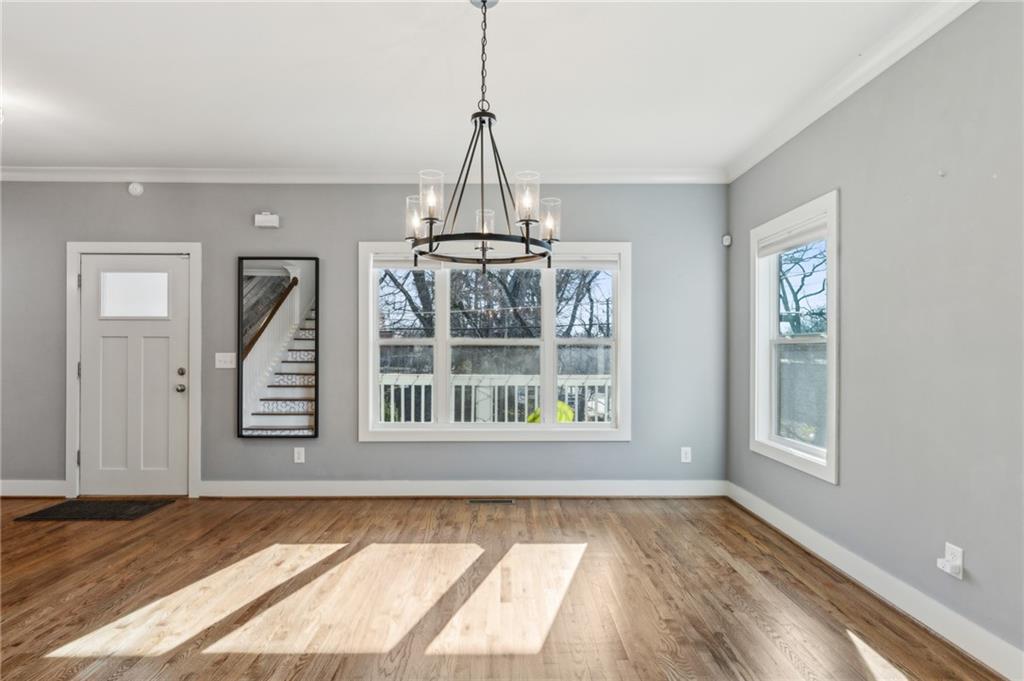 1237 MILTON Terrace SE