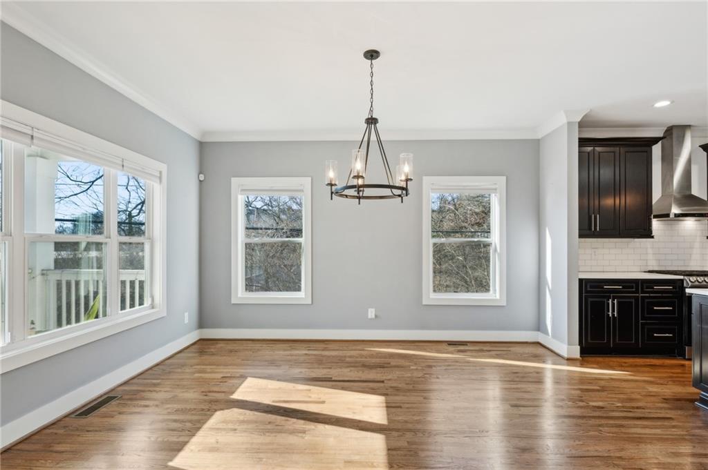 1237 MILTON Terrace SE