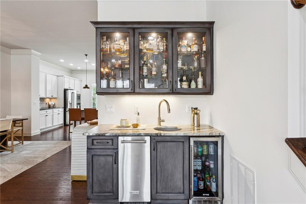 430 Rose Garden Lane