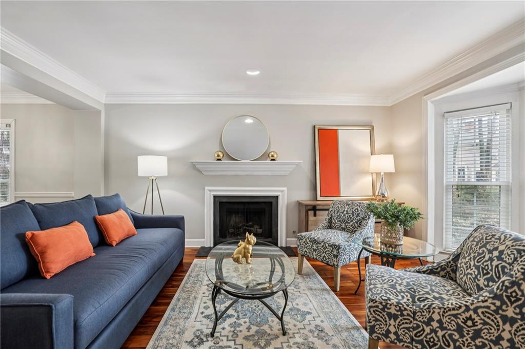 42 Mount Vernon Circle