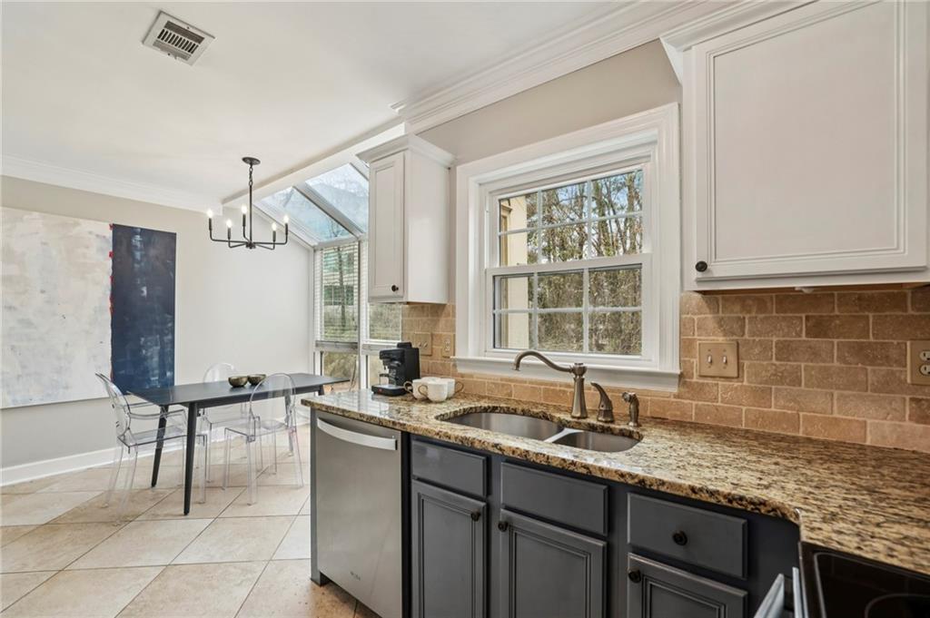 42 Mount Vernon Circle