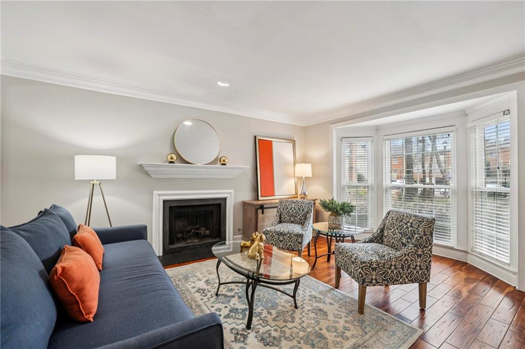 42 Mount Vernon Circle