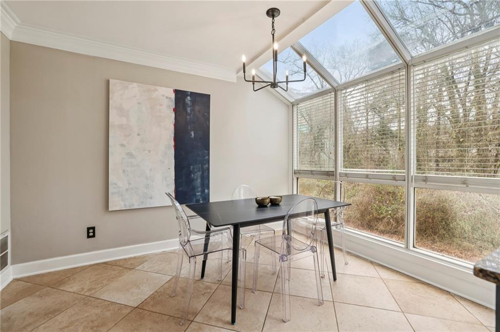 42 Mount Vernon Circle