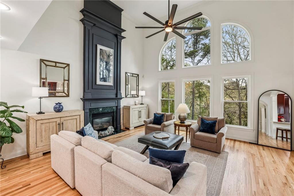 1165 Beacon Hill Crossing