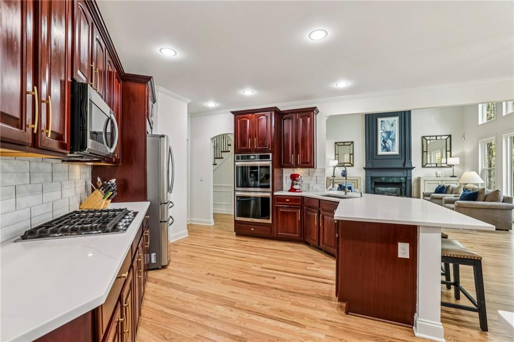 1165 Beacon Hill Crossing